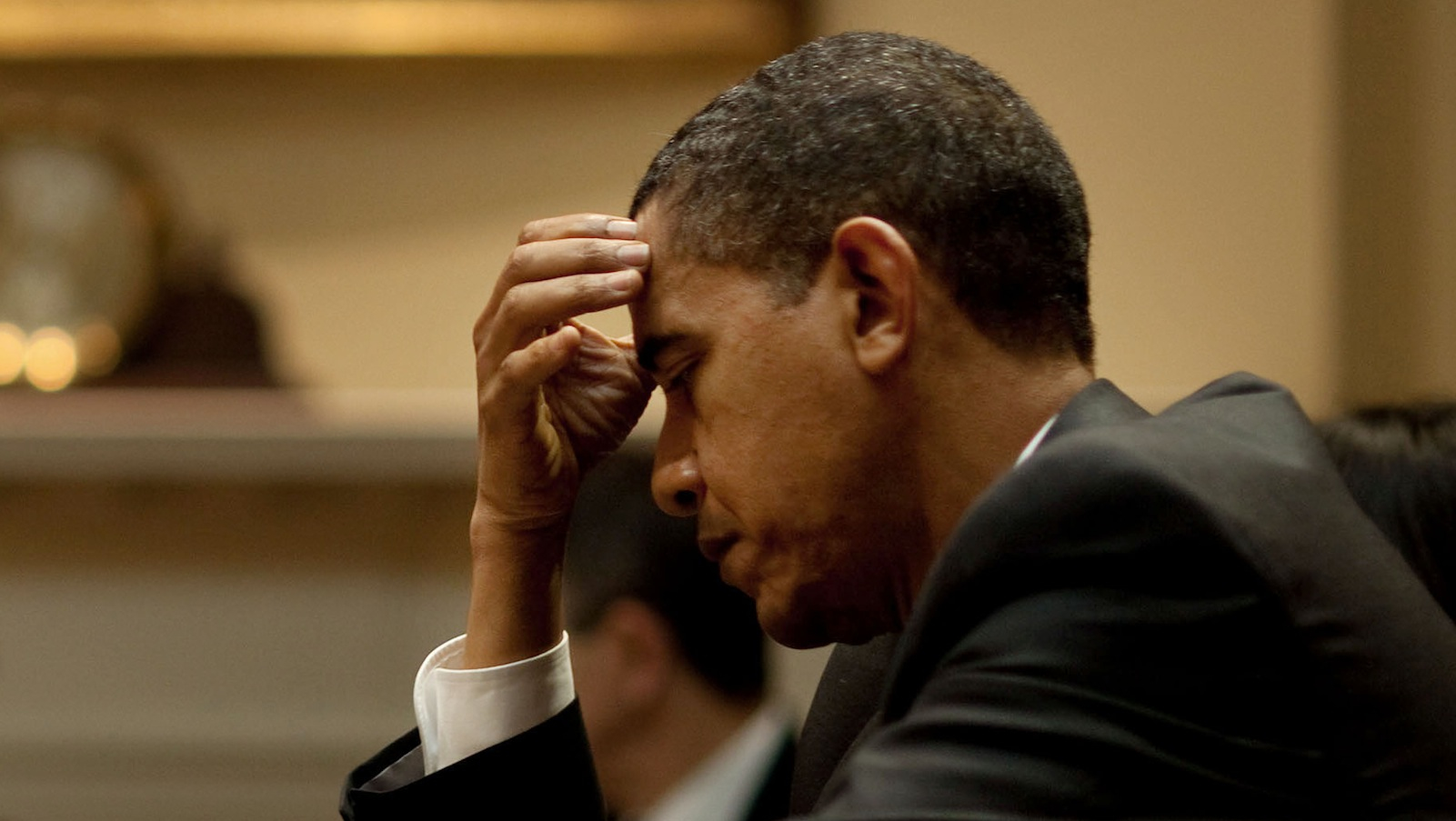 3310ObamaAtWar_PROMO2