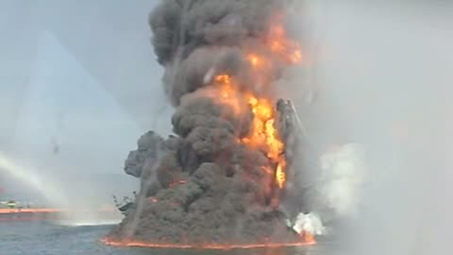 deepwater horizons burning