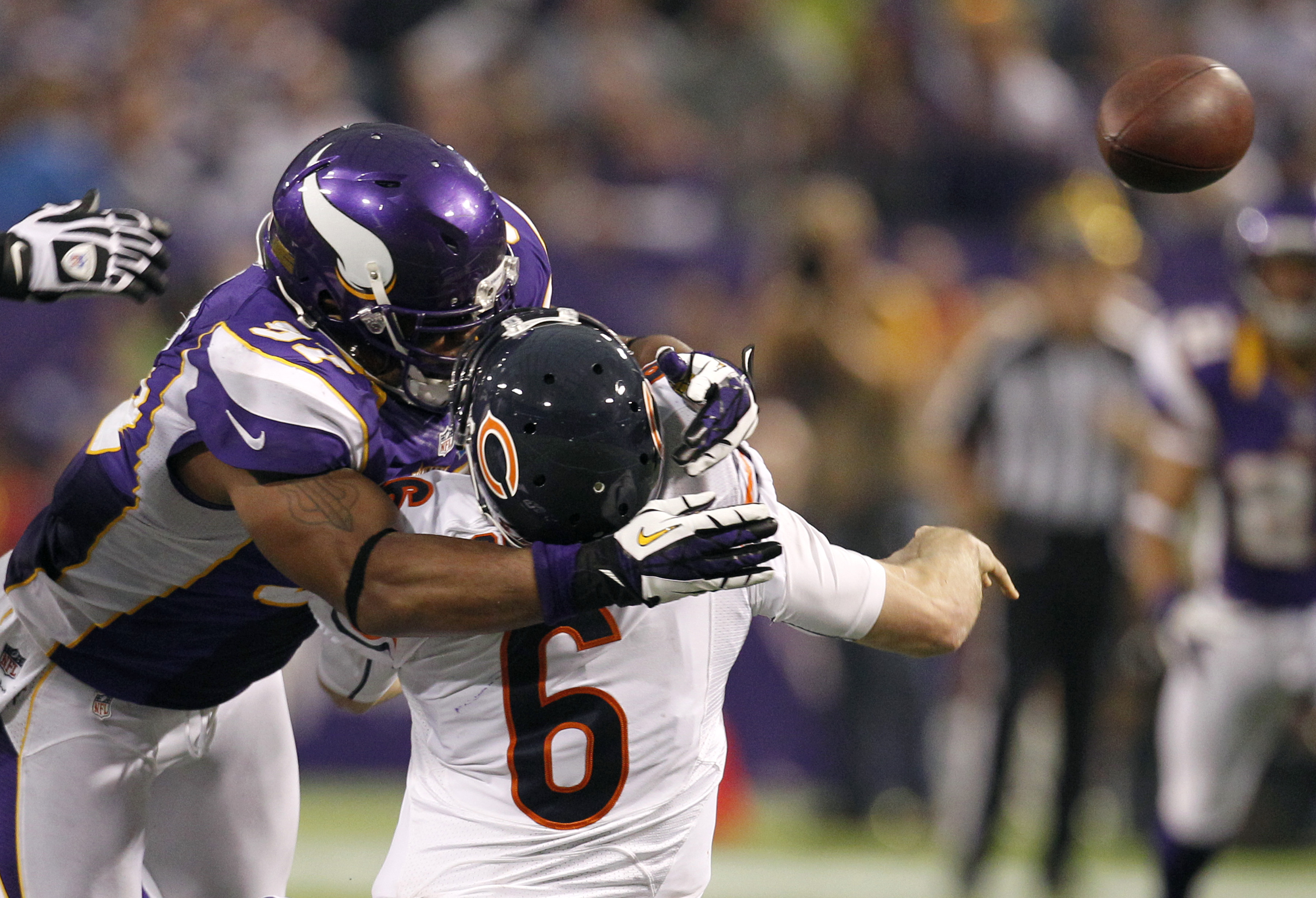 Jay Cutler hit