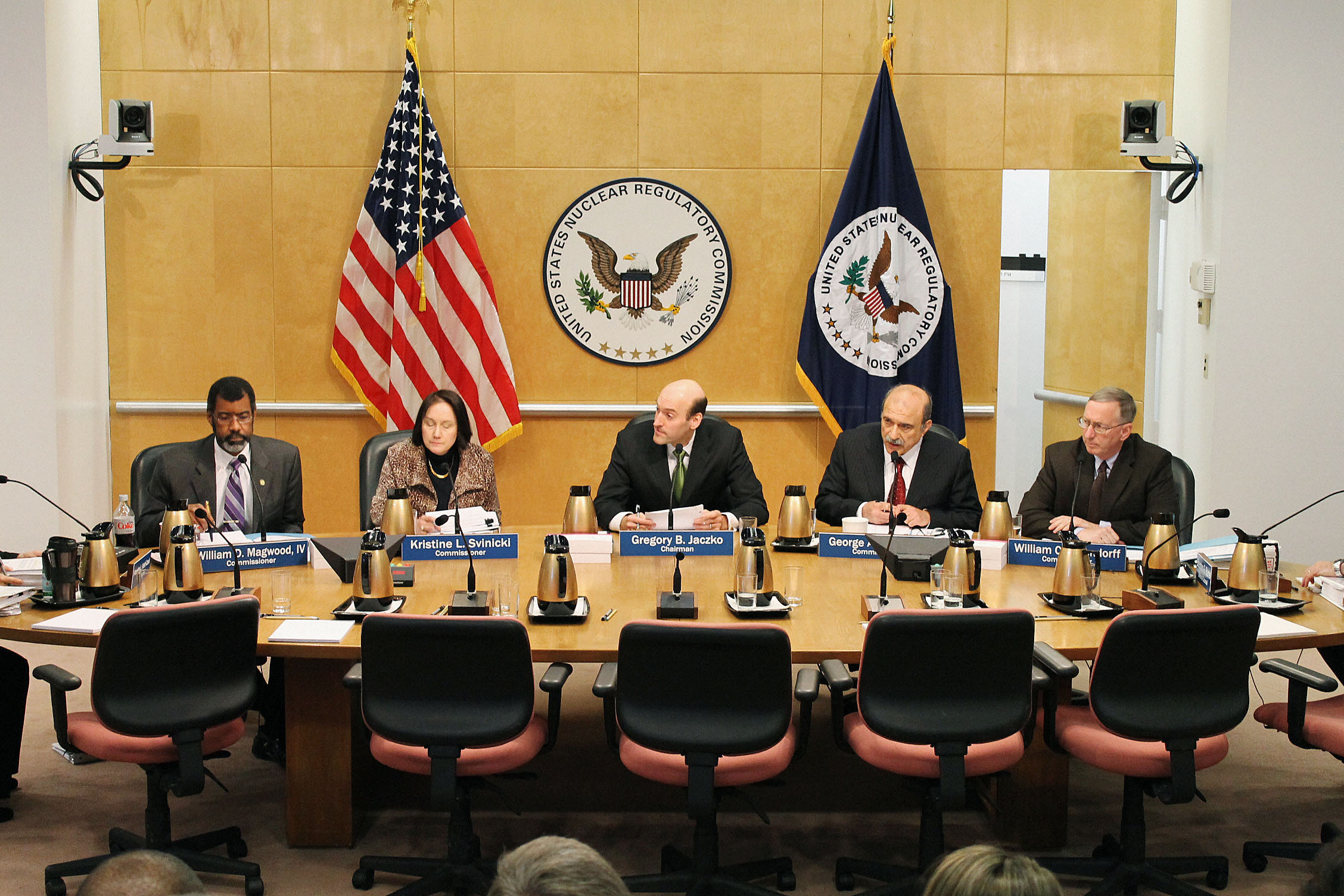 U.S. nuclear regulator OKs reactor construction