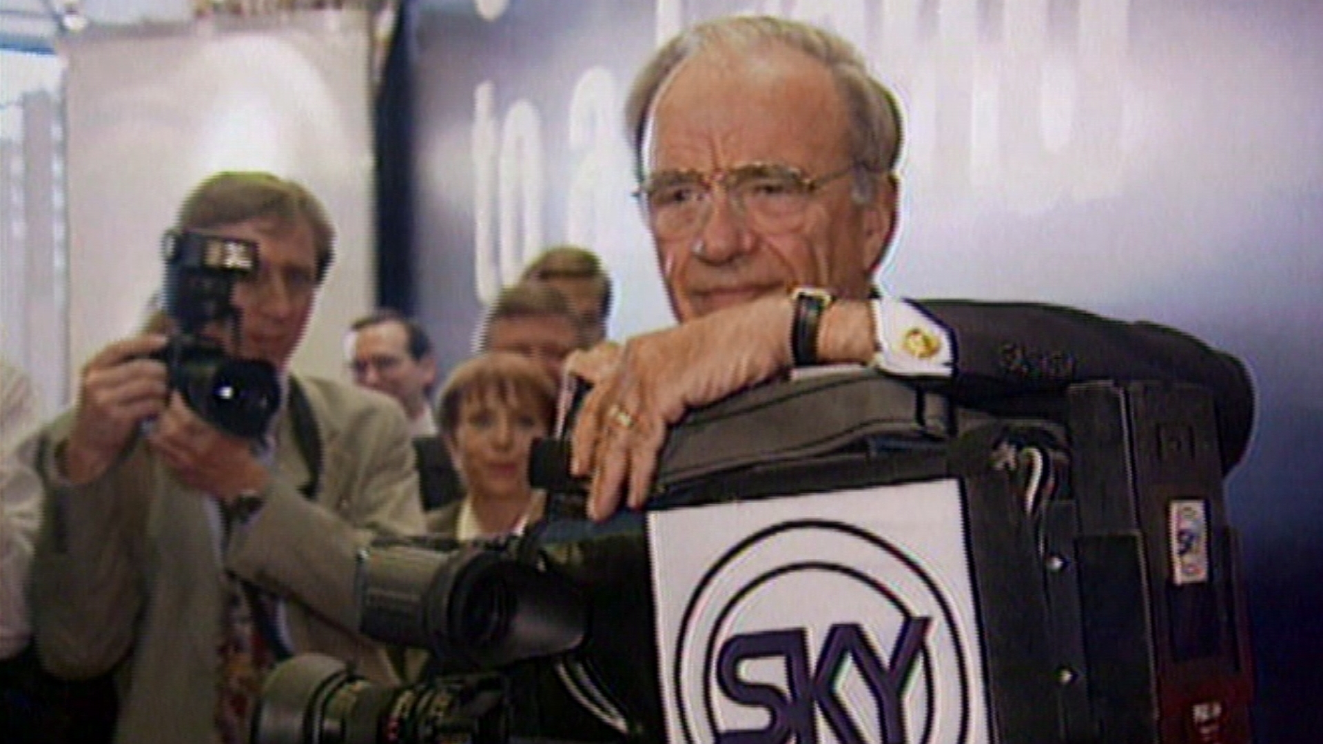 murdoch with skytv camera