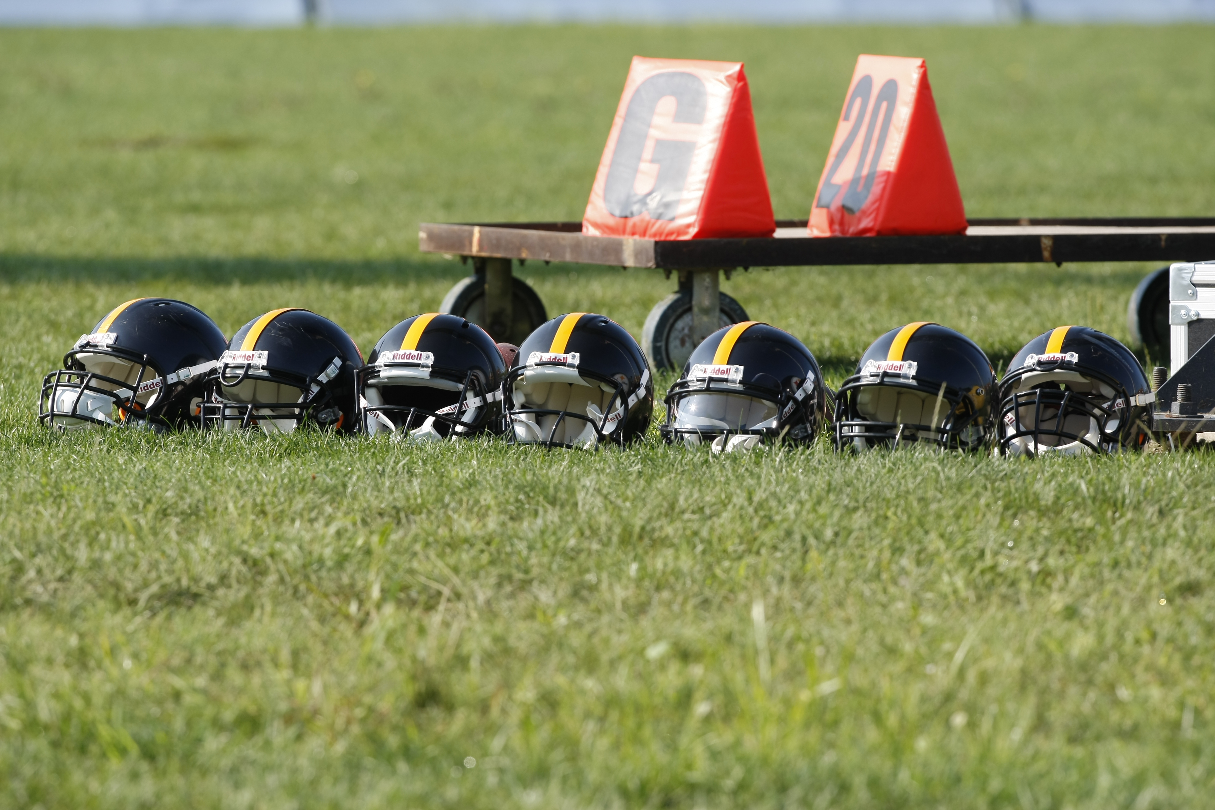 STEELERS CAMP FOOTBALL