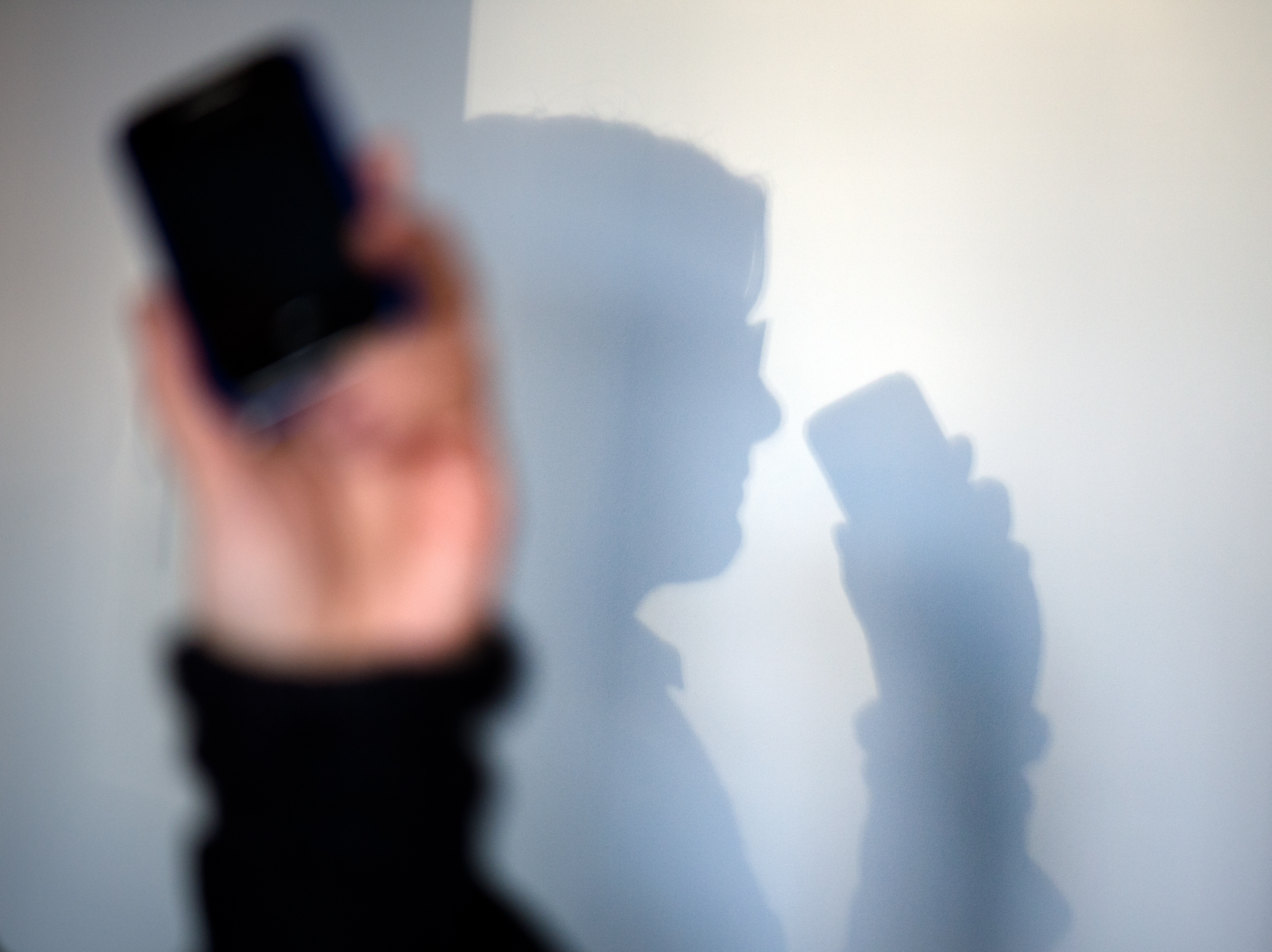 shadowy iphone