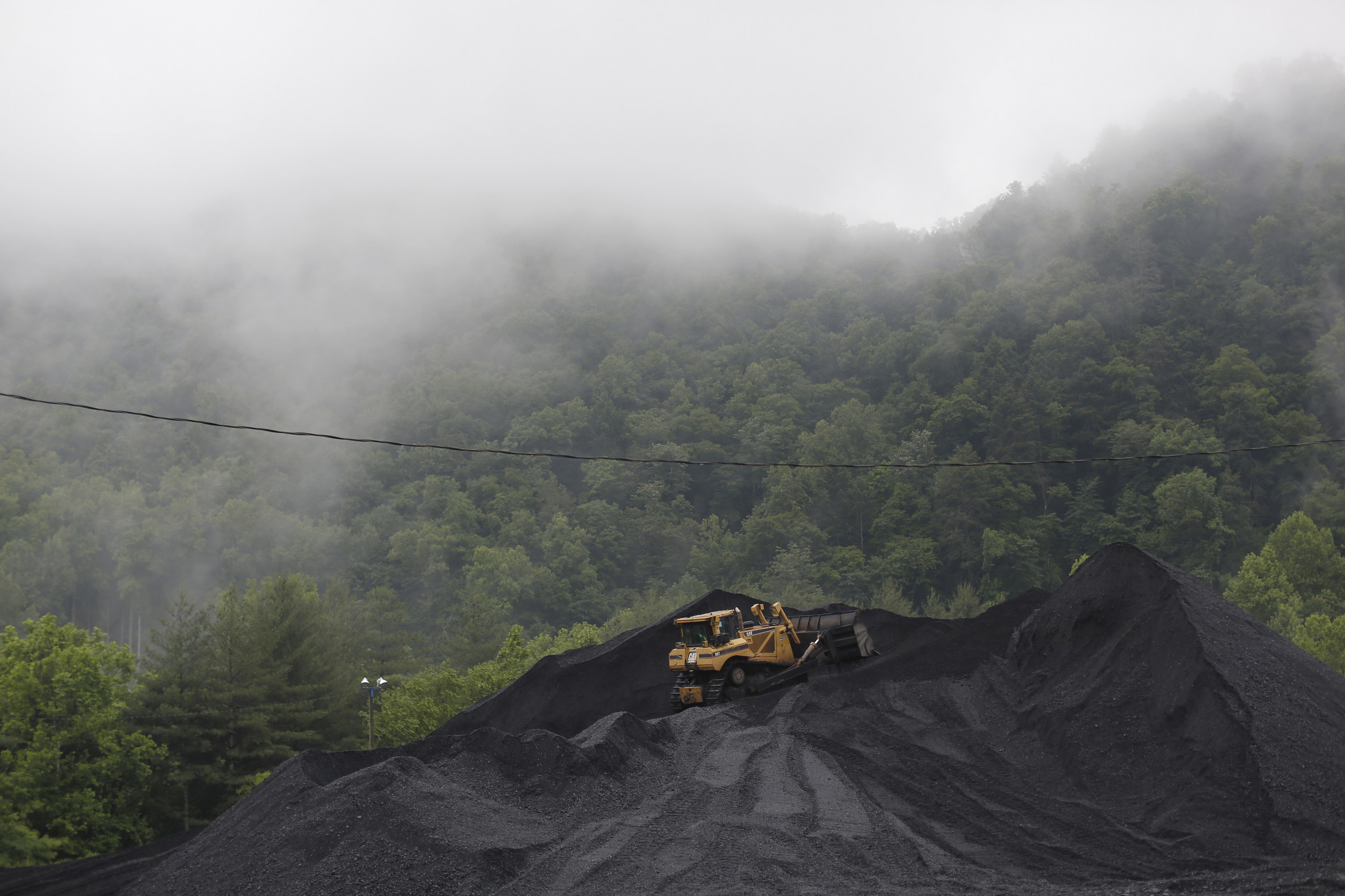 Obama's New Proposed Regulations On Coal Energy Production Met With Ire Through Kentucky's Coal Country