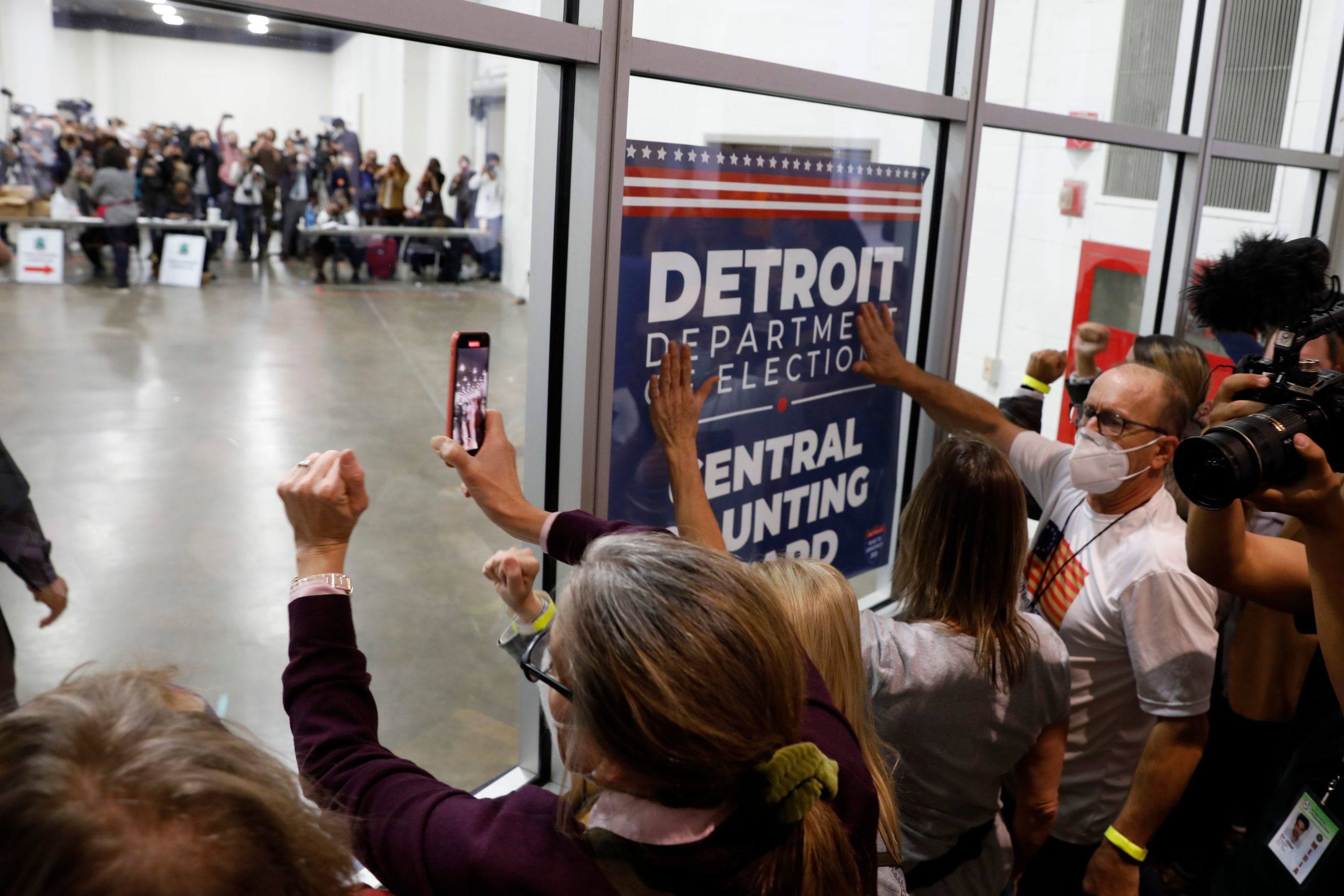 TOPSHOT-US-VOTE-MICHIGAN-PROTEST