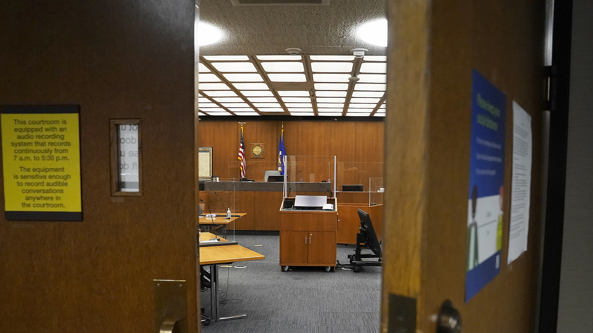 chauvin_courtroom