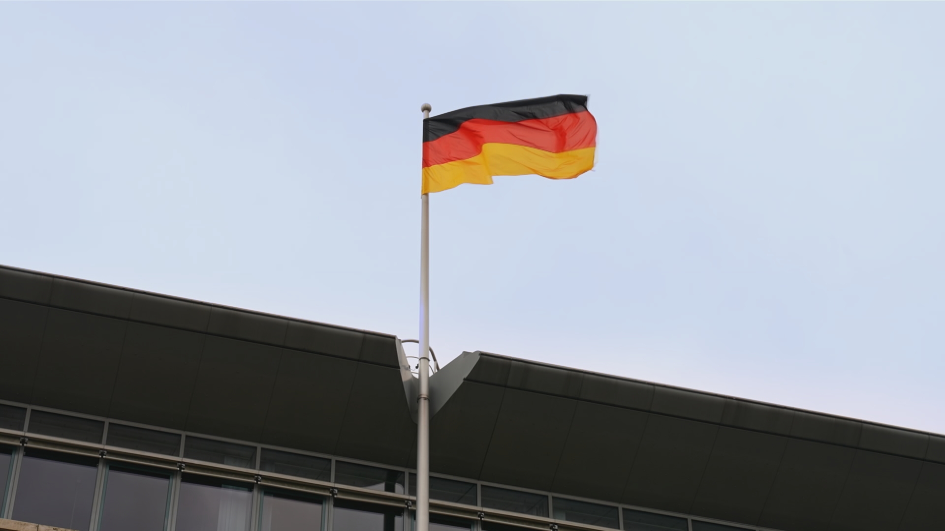 german-neo-nazis-facebook-ap