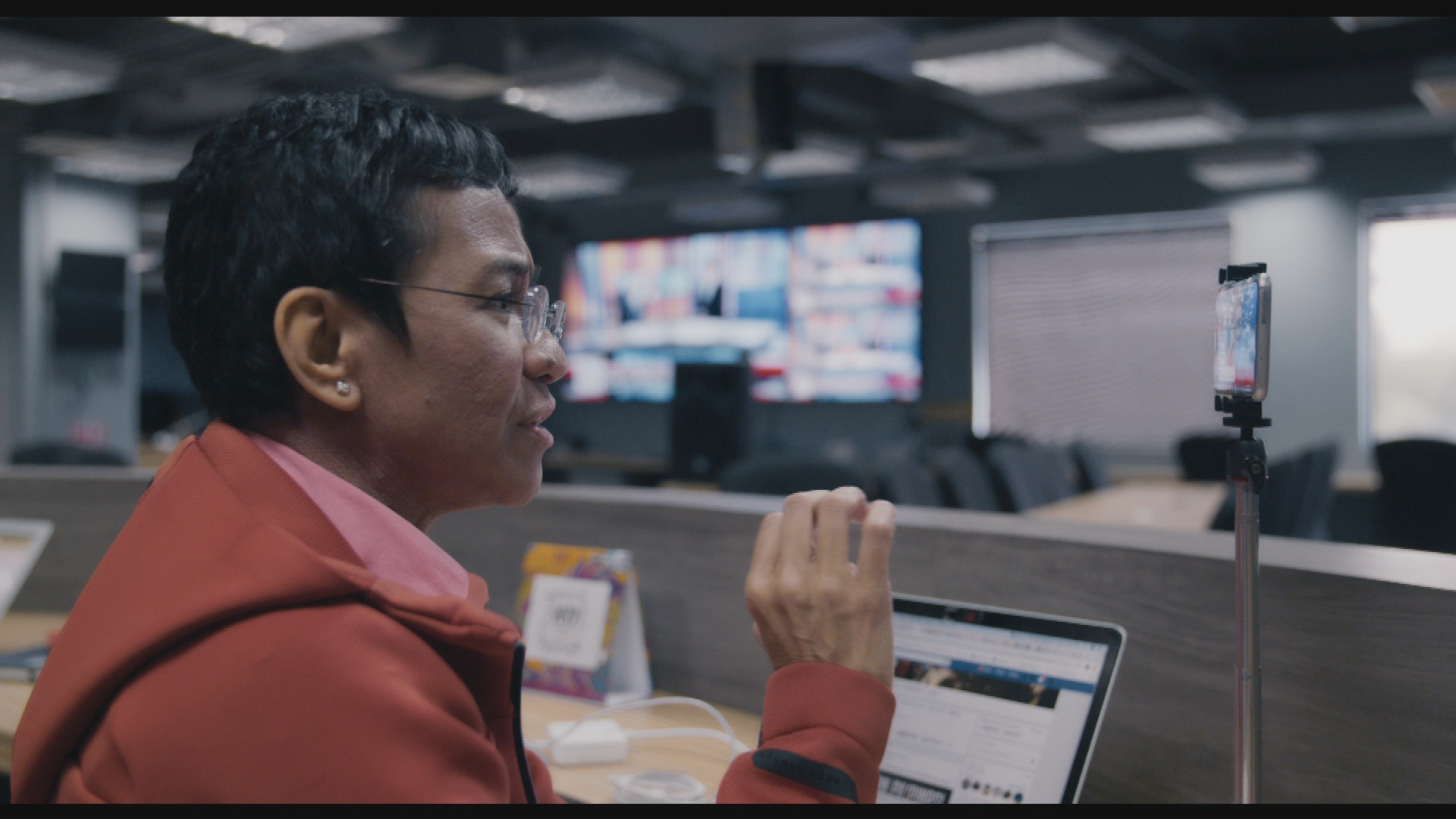 maria-ressa-nobel-peace-prize-winner-documentary-a-thousand-cuts