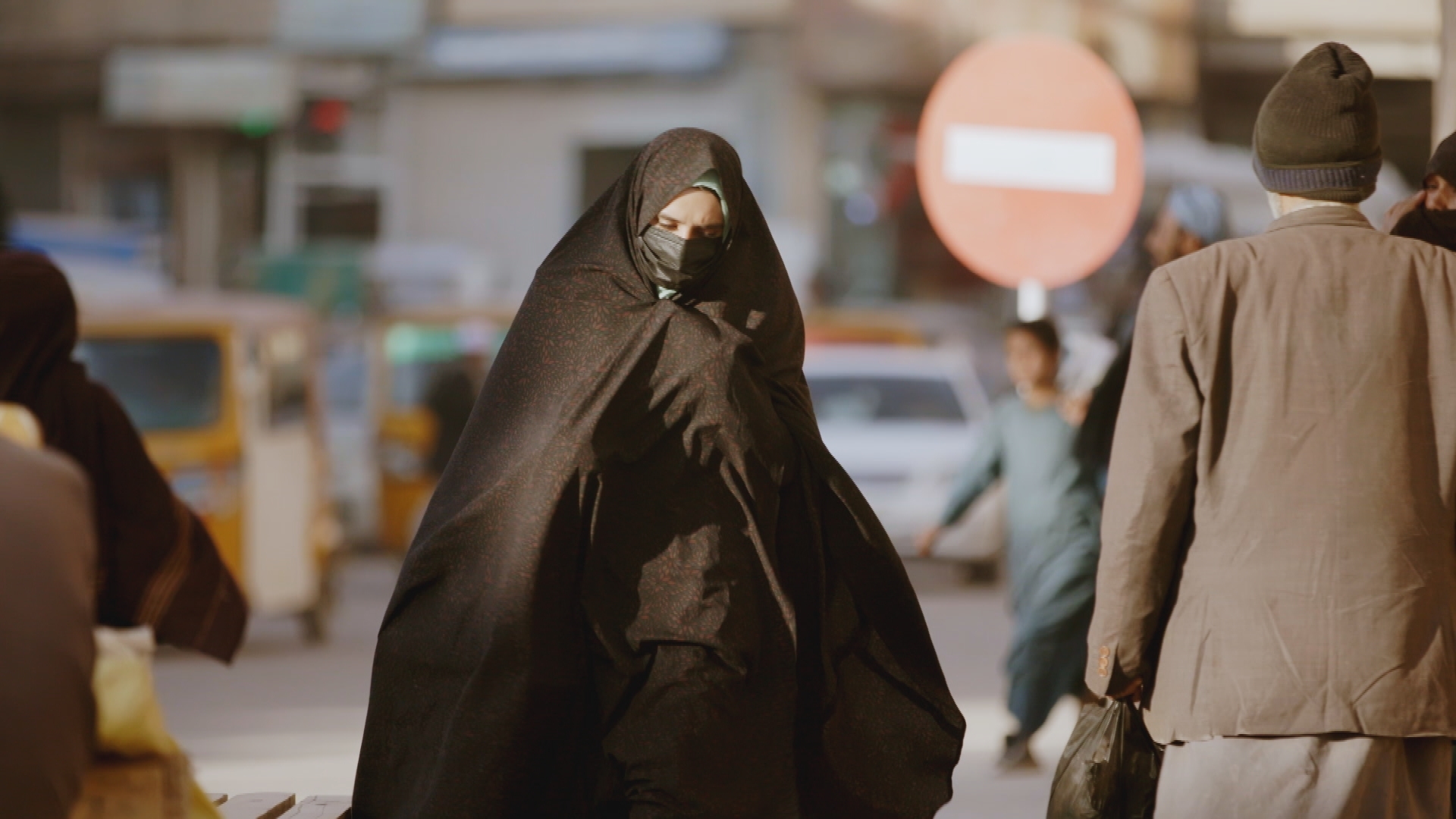 healthcare-for-women-in-afghanistan-under-taliban