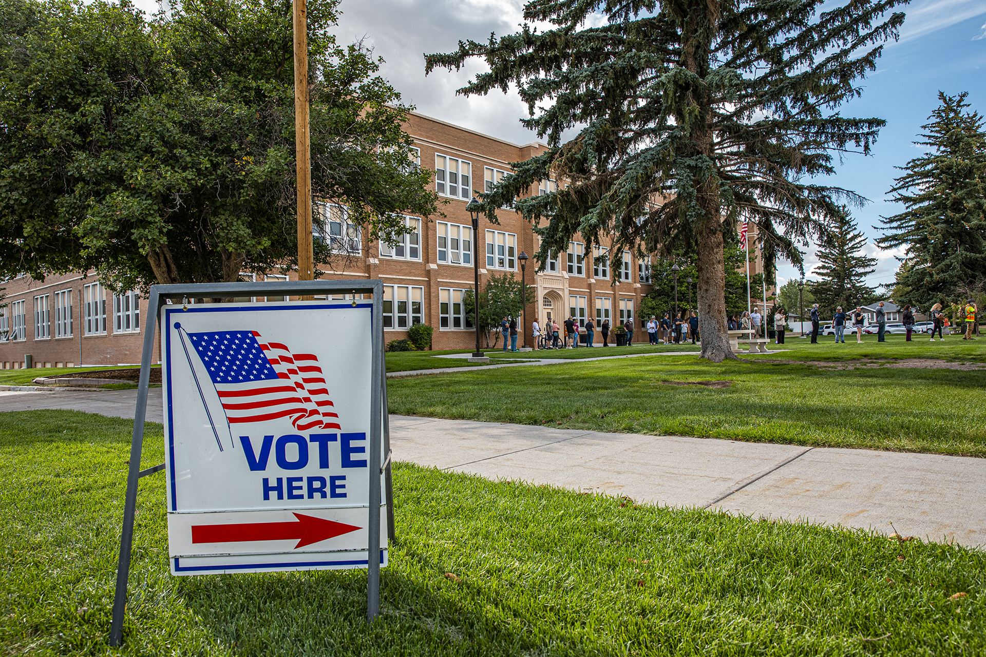 Voters Cast Ballots In Wyoming Primary